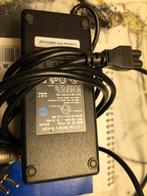 Originele Decathlon Elops Oplader – 36V (XLR 4-pins), Fietsen en Brommers, Ophalen, Zo goed als nieuw