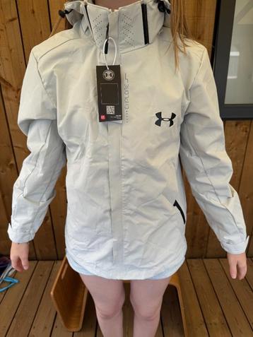 Under Armour jack of jas dames maat M beschikbaar voor biedingen