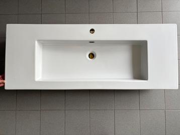 Nieuwe Keramische wastafel 120cm met spoelbak- breuk op hoek beschikbaar voor biedingen