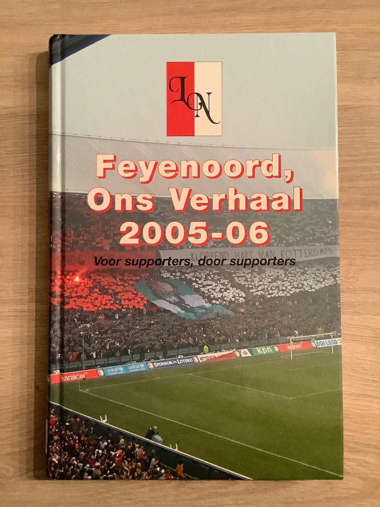 Feyenoord, Ons Verhaal - 2005-06, Ophalen of Verzenden, Zo goed als nieuw, Feyenoord, Boek of Tijdschrift