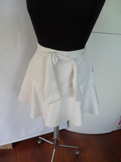 wit klok broek met kort rokje van Zara, mt S, Kleding | Dames, Rokken, Zo goed als nieuw, Maat 36 (S), Wit, Boven de knie, Ophalen of Verzenden