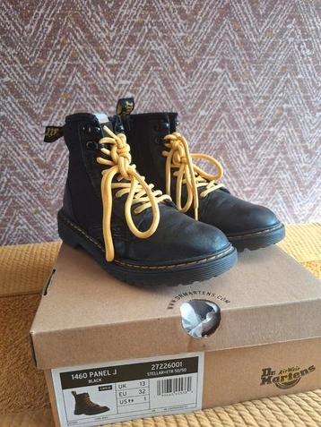 Dr. Martens model 1460 maat 32 beschikbaar voor biedingen