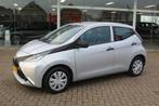 Toyota Aygo 1.0-70pk VVT-i x-fun 5drs. Keurige Toyota Aygo 5, Voorwielaandrijving, Gebruikt, Euro 6, 4 stoelen