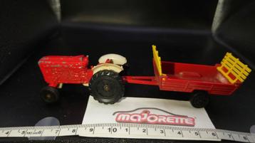Majorette Ford 500 Tractor met Hooiwagen beschikbaar voor biedingen