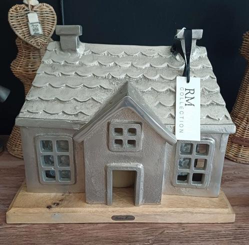 Riviera maison huis statue decoratie, Verzamelen, Beelden en Beeldjes, Zo goed als nieuw, Overige typen, Ophalen of Verzenden