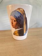 Prachtige gerestylde vaas ‘Meisje met de Parel’ van Vermeer, Overige kleuren, Aardewerk of Porselein, Nieuw, Ophalen of Verzenden