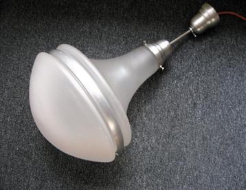 Vintage design hanglamp, model Luzette beschikbaar voor biedingen