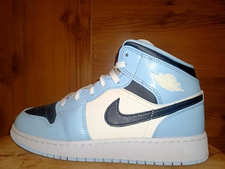 Air Jordan 1 Mid Ice Blue, Kleding | Heren, Schoenen, Ophalen of Verzenden
