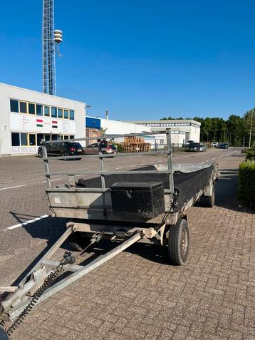 Nette Hapert schamelwagen beschikbaar voor biedingen