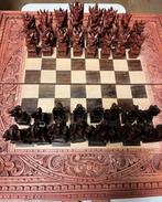 Handgemaakt Oud Schaakbord uit India, Hobby en Vrije tijd, Gezelschapsspellen | Bordspellen, Een of twee spelers, Verzenden, Gebruikt