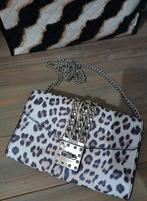 Guess Tasje met Tijgerprint, Ophalen of Verzenden, Zo goed als nieuw, Beige, Avondtasje