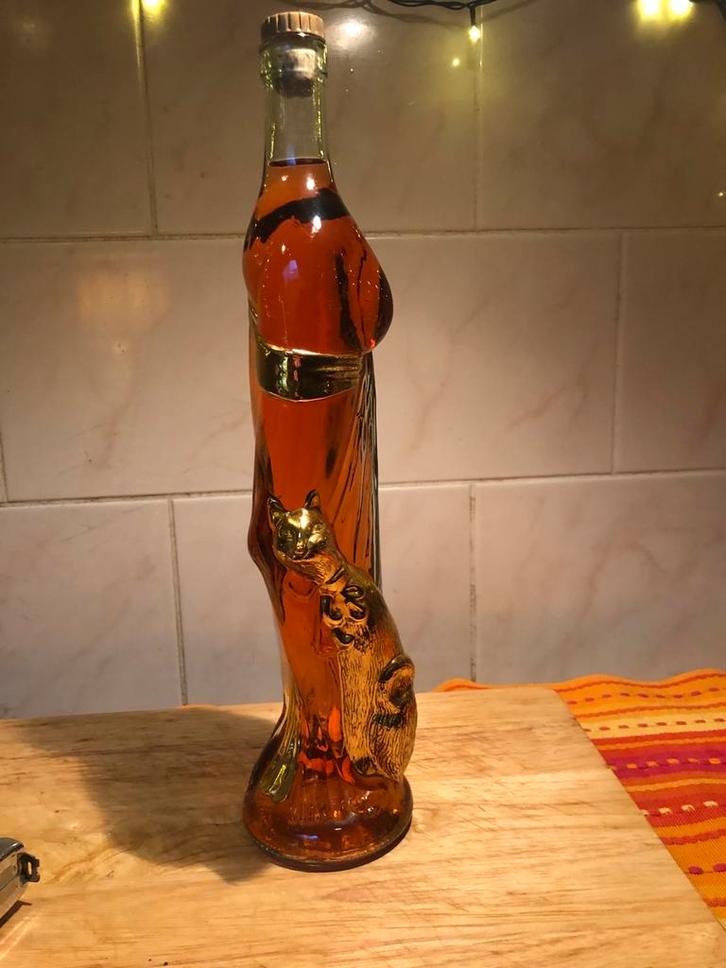 Vintage Fles, onderlijf dame met bladGouden Kat, Huis en Inrichting, Woonaccessoires | Vazen, Gebruikt, Overige kleuren, Minder dan 50 cm