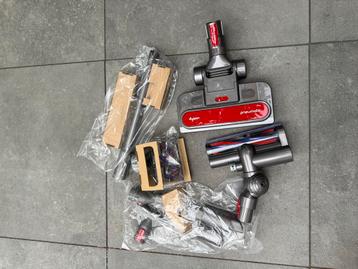 Dyson Opzetstukken Set beschikbaar voor biedingen