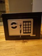 Kleine kluis met sleutels en batterijslot, Huis en Inrichting, Ophalen of Verzenden, Gebruikt, Brandkast