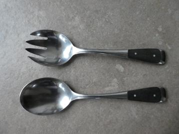 bestek slacouvert RVS met houten handvat  beschikbaar voor biedingen