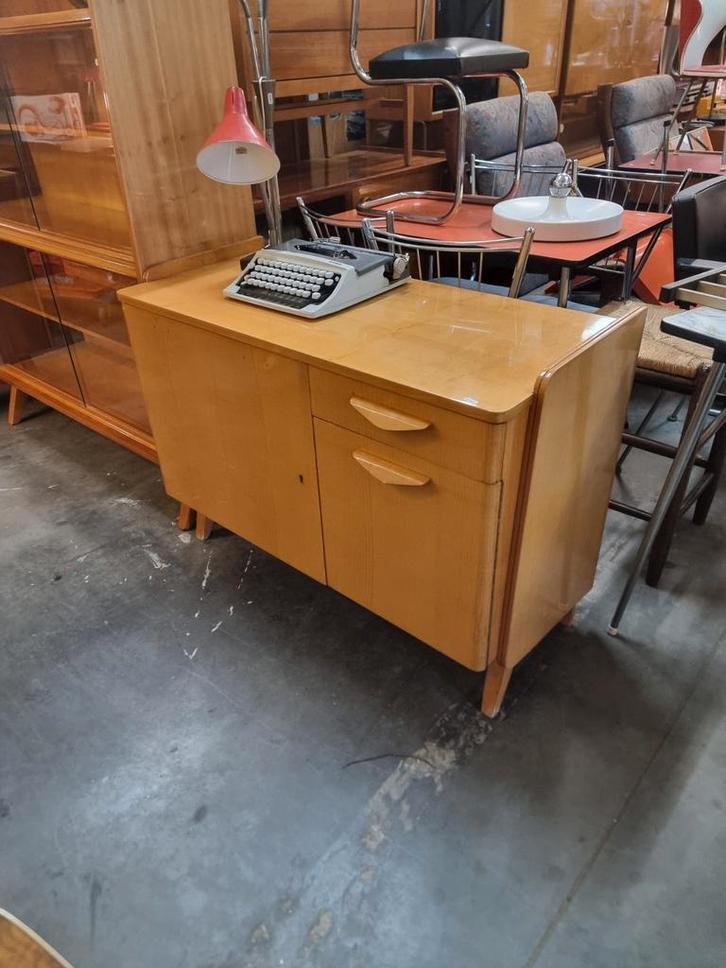 Vintage dressoir sideboard mid century jaren 60, Huis en Inrichting, Kasten | Dressoirs, Zo goed als nieuw, 25 tot 50 cm, Ophalen of Verzenden