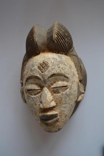 etnografie masker Punu, West Afrika, Gabon beschikbaar voor biedingen