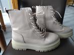 Stoere boots maat 39, Beige, Overige typen, Ophalen of Verzenden, Zo goed als nieuw