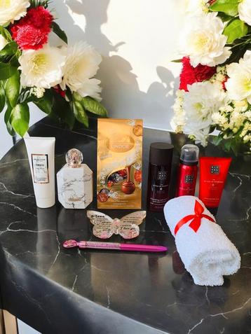 Moederdag Luxe Cadeaubox Luna beschikbaar voor biedingen