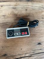 Nes controller model nes-004e, Ophalen of Verzenden, Zo goed als nieuw, ., .