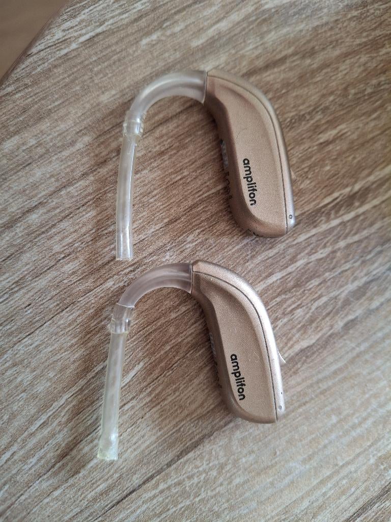 Gehoorapparaat amplifon, Diversen, Verpleegmiddelen, Ophalen of Verzenden, Zo goed als nieuw
