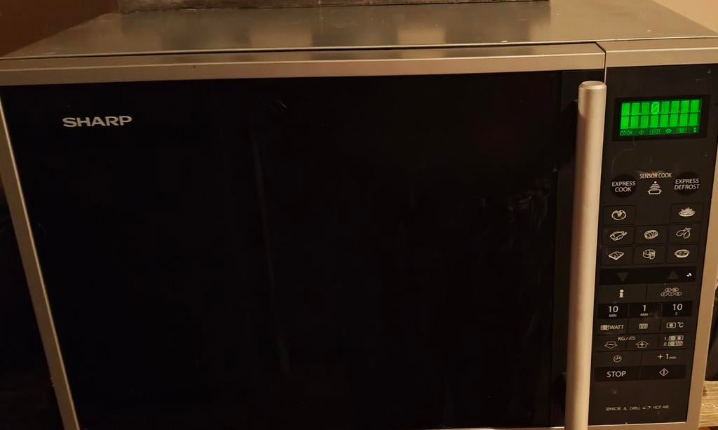 Sharp combimagnetron, Witgoed en Apparatuur, Magnetrons, Ophalen, Grill