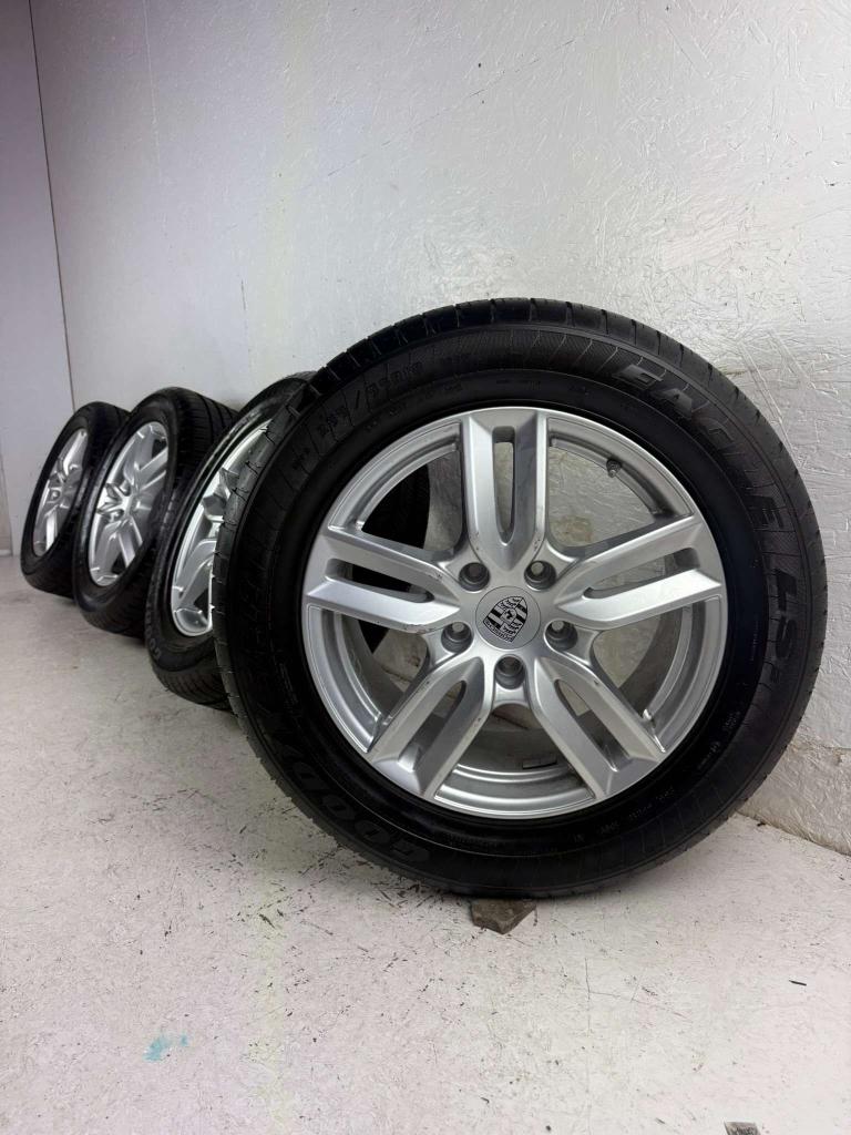 Originele Porsche Cayenne Turbo GTS velgen 18" 5x130 zomer, Niet ingevuld, 18 inch, Gebruikt, 255 mm