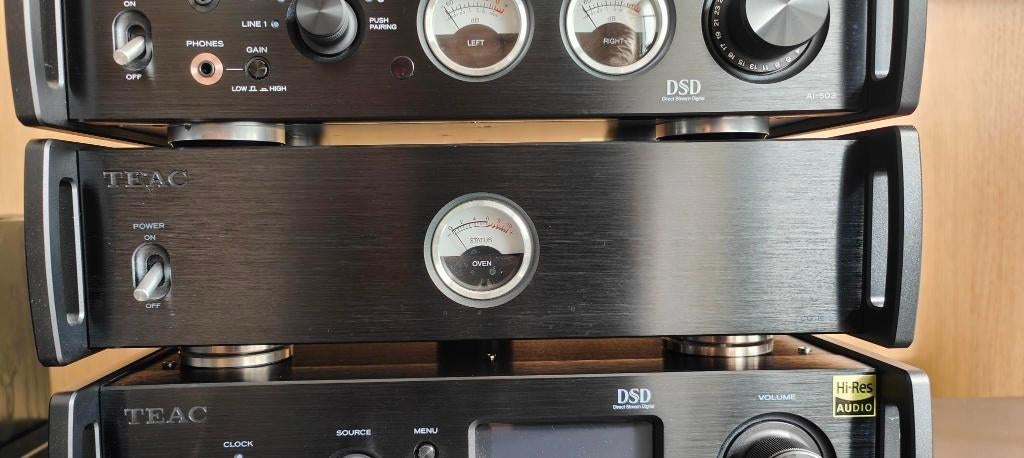 Set High End Teac 500 series, Audio, Tv en Foto, Converters, Zo goed als nieuw, Ophalen of Verzenden