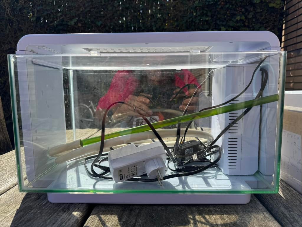 Aquarium Superfish Home 25+tijdschakelaar+extra- doe een bod, Dieren en Toebehoren, Vissen | Aquaria en Toebehoren, Ophalen, Gebruikt