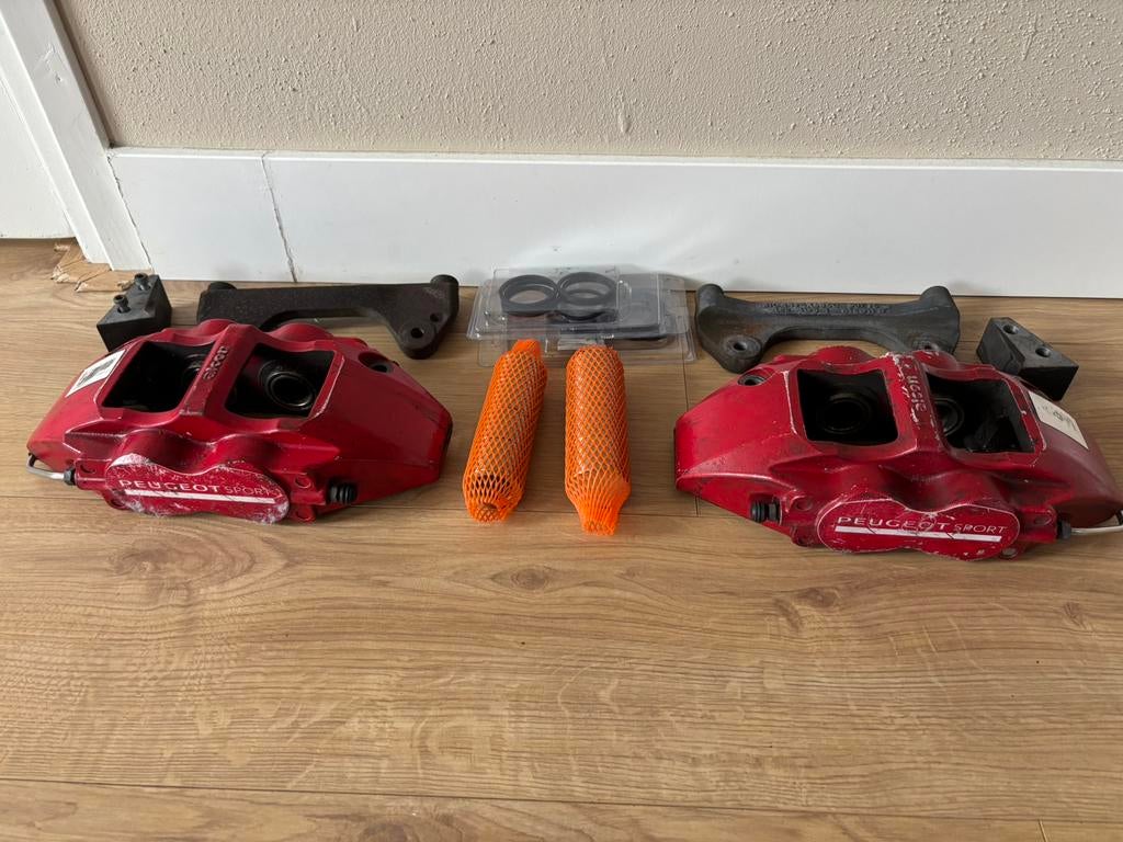 Peugeot 308 GTi remklauwen, Auto-onderdelen, Ophalen of Verzenden, Gebruikt, Peugeot
