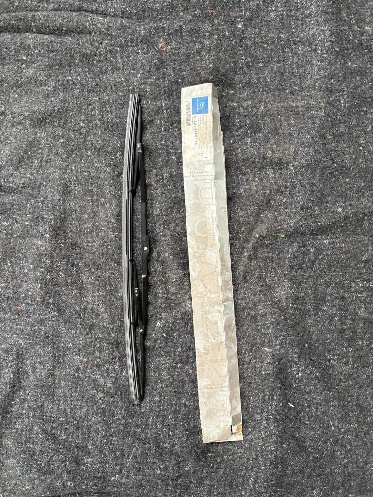 Wiper Blade Mercedes 190 W201 Cod. A2018200045 New Original, Ophalen of Verzenden, Mercedes-Benz