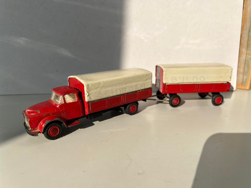 Daf Torpedo Combi oud met blikken huifjes., Ophalen of Verzenden, Gebruikt, Bus of Vrachtwagen, Lion Toys