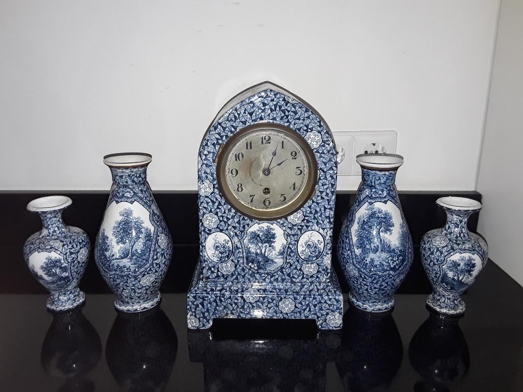 Antiek Villeroy en boch klokkenstel Flamand, Verzenden