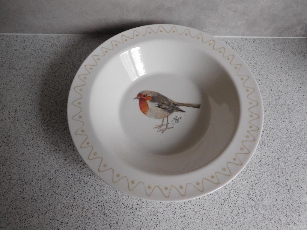 Diep Bord 23 cm. Roodborst JET by ter Steege, Ophalen of Verzenden, Zo goed als nieuw, Bord(en), Overige stijlen