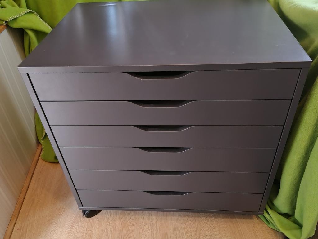 ladekast ikea alex 6 lade s hout grijs met 4 wielen, Huis en Inrichting, Ophalen, 5 laden of meer, 50 tot 100 cm, Zo goed als nieuw