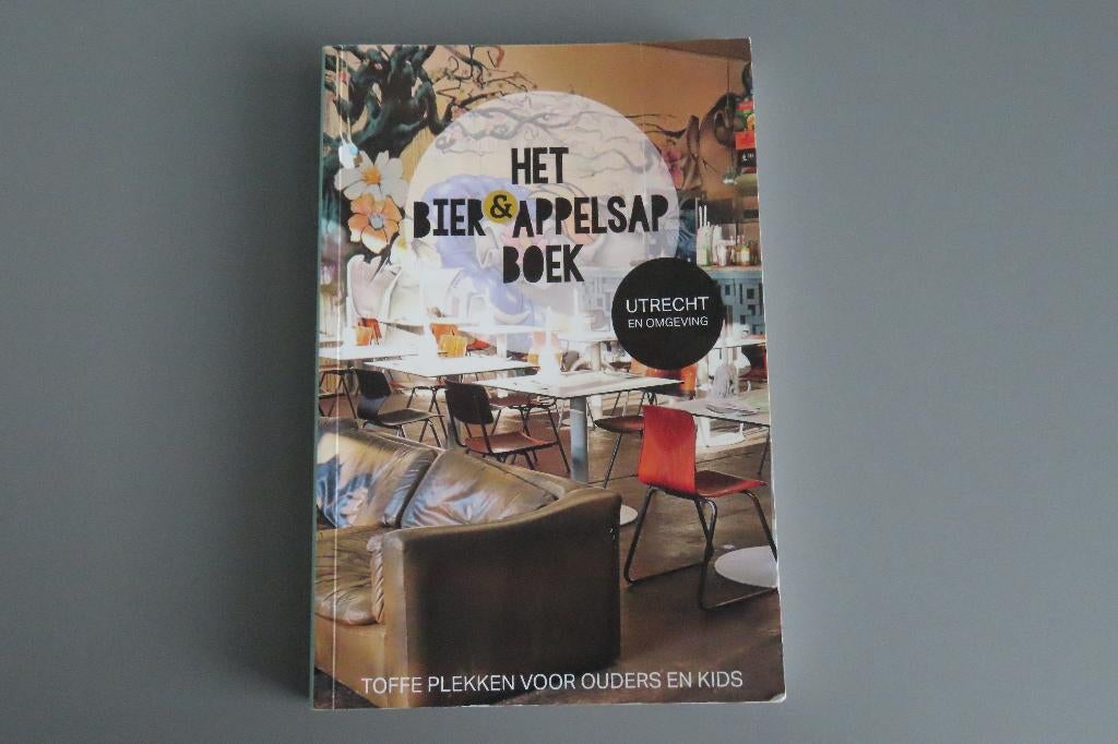 Het bier & appelsap boek - Utrecht en omgeving, Overige merken, Fiets- of Wandelgids, Ophalen of Verzenden, Zo goed als nieuw