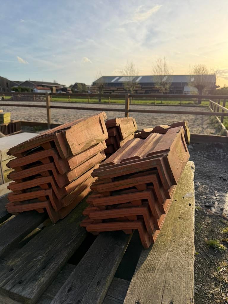 Eindpannen, Doe-het-zelf en Verbouw, Dakpannen en Dakbedekking, Gebruikt, Steen of Klei, Ophalen of Verzenden, 15 m² of meer
