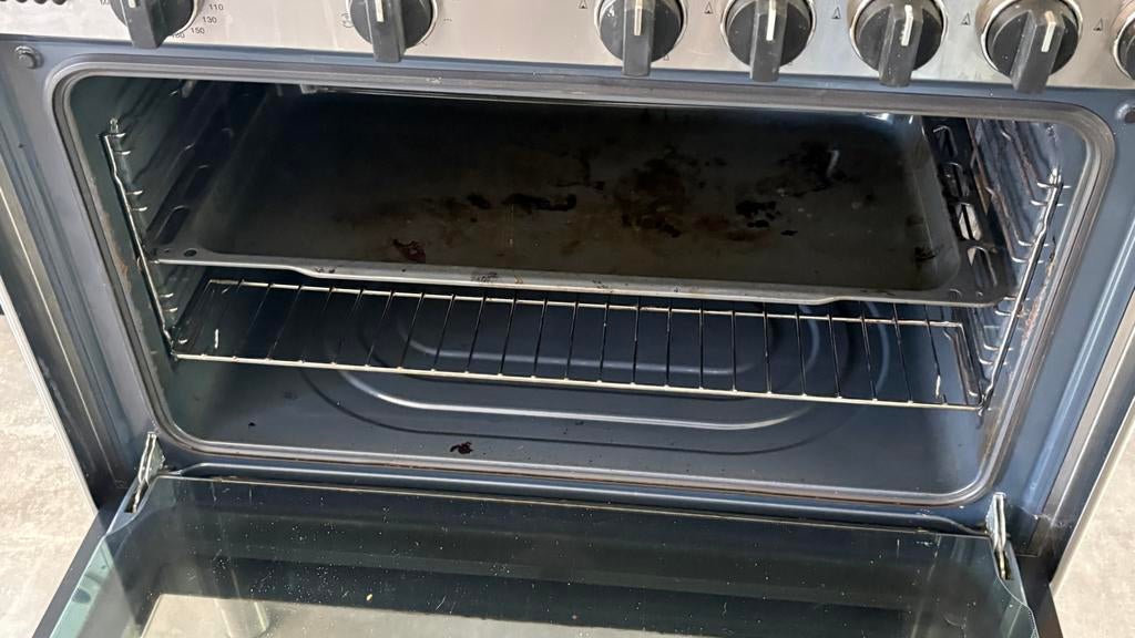 Smeg Gasfornuis met Elektrische Oven - RVS, Witgoed en Apparatuur, Fornuizen, Ophalen, Gebruikt, 60 cm of meer, Gas