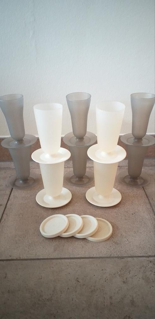 10 Tupperware ijscoupe's, dessertbeker/smootie/coctail beker, Ophalen of Verzenden, Zo goed als nieuw, Crème, Overige typen