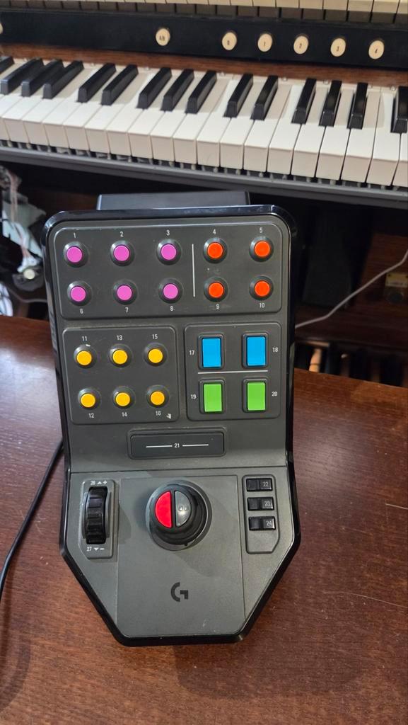 Logitech Heavy Equipment paneel, Computers en Software, Joysticks, Zo goed als nieuw, Ophalen of Verzenden