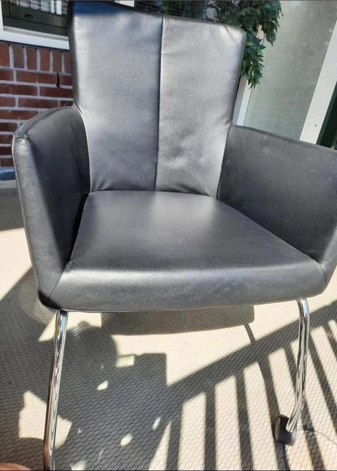 Framati Design eettafel stoelen 4 stuks, Huis en Inrichting, Stoelen, Gebruikt, Vier, Leer, Zwart, Ophalen