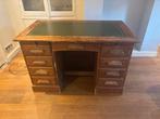 Klassiek houten bureau met ladeblokken, Huis en Inrichting, Ophalen of Verzenden, Gebruikt, Bureau