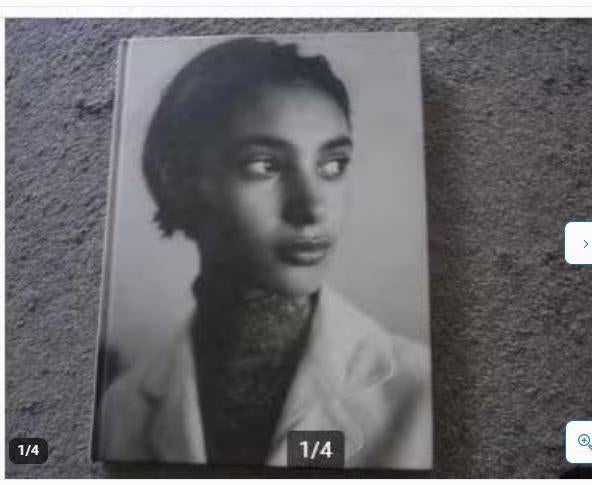 Foto's Thom Hoffman (Gesigneerd met tekst voor Bracha ), Ophalen of Verzenden, Zo goed als nieuw, Fotografen, Thom Hoffman