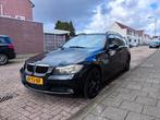 BMW 3 Touring (E91) 2.0 benzine–rijdt goed–APK tot november, 1995 cc, 150 pk, Zwart, Origineel Nederlands