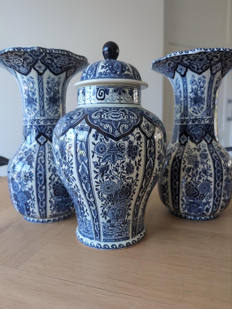 Prachtige Delfts Blauwe Vazenset - Boch België, Ophalen