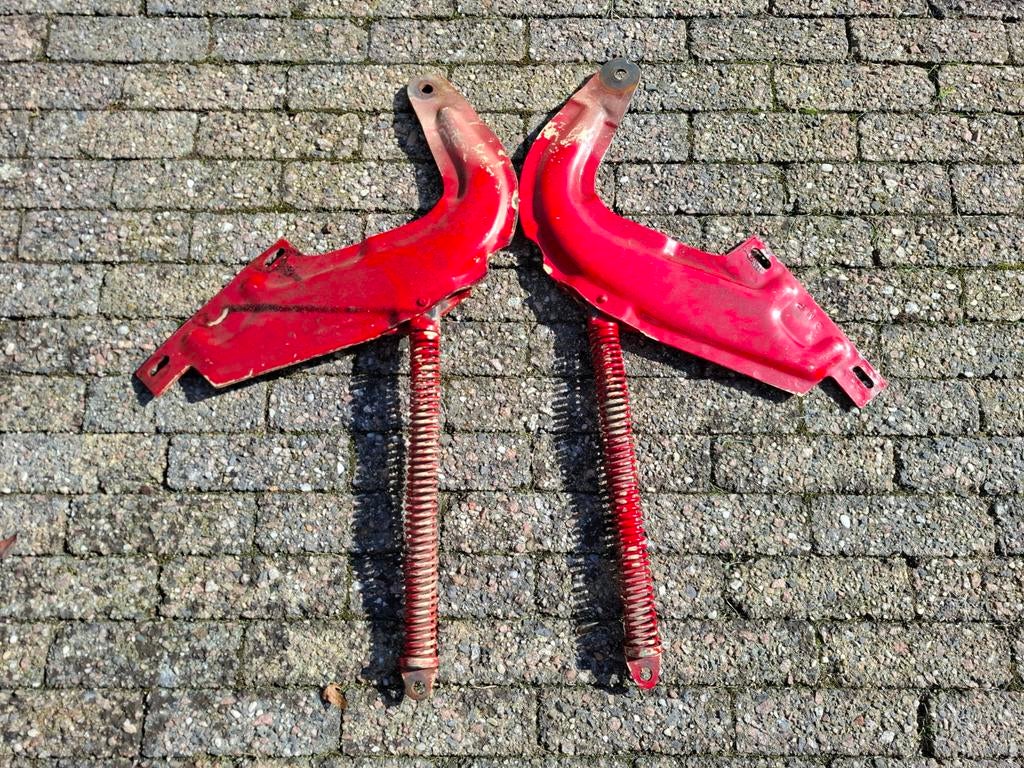 Vw volkswagen kever kofferklep scharnieren, Auto-onderdelen, Carrosserie en Plaatwerk, Gebruikt, Achterklep, Volkswagen, Voor