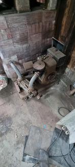 Waterpomp met benzine motor, Ophalen