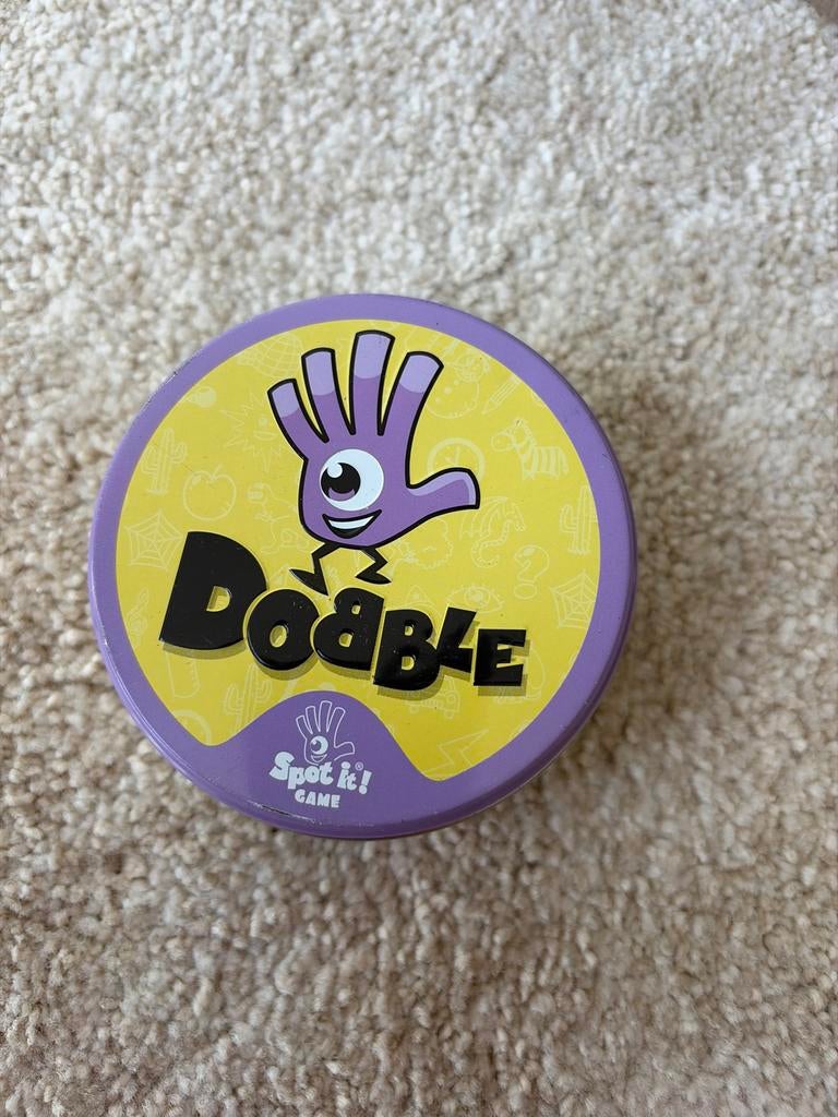Dobble spel - Spot het snelle observatiespel, Drie of vier spelers, Ophalen of Verzenden, Zo goed als nieuw