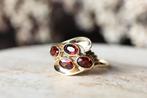 Vintage 14 Karaat Gouden Ring Met Hessoniet Granaat, 18 tot 19, Ophalen of Verzenden, Zo goed als nieuw, Met edelsteen