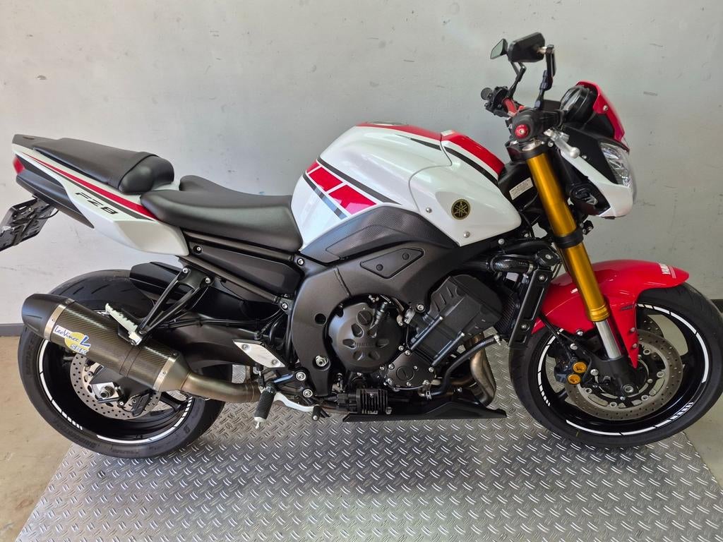YAMAHA FZ 8 50TH ANNIVERSARY (bj 2012), Motoren, 4 cilinders, Bedrijf, Onbekend, Onbekend